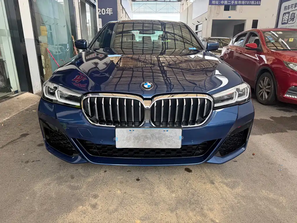 BMW 5 Series 2023