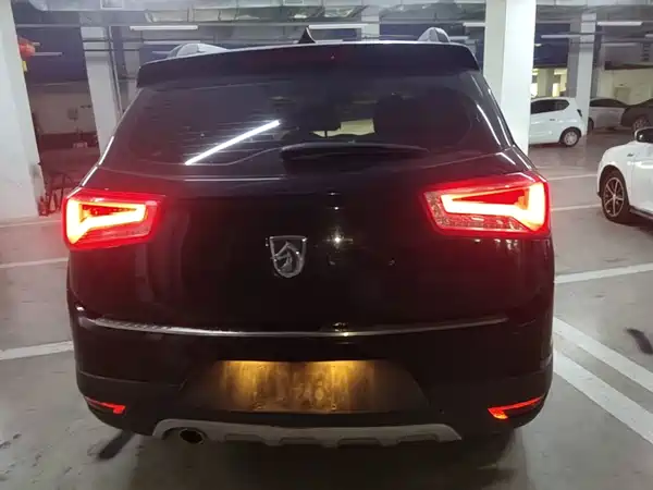 Baojun 560 2015