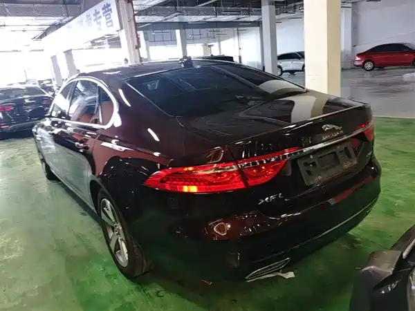 Jaguar XFL 2020