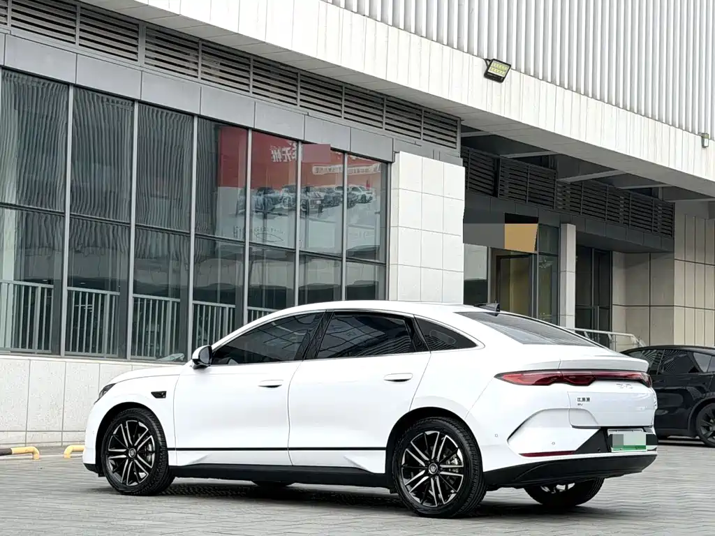 BYD Qin L 2025 — фото 9