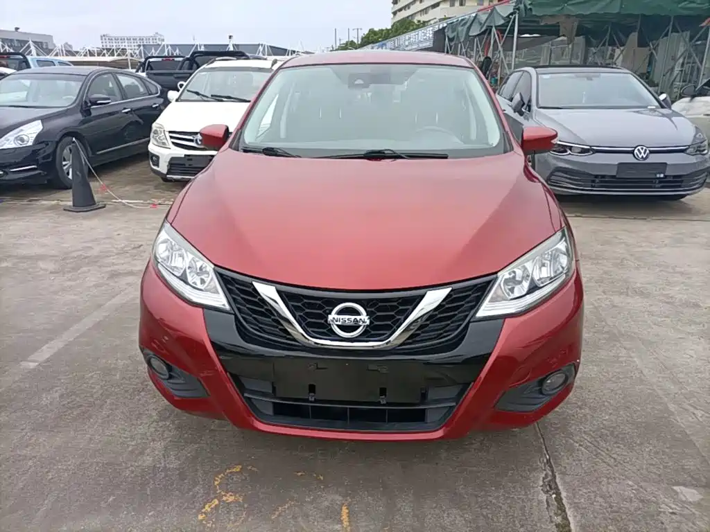 Nissan Tiida 2017