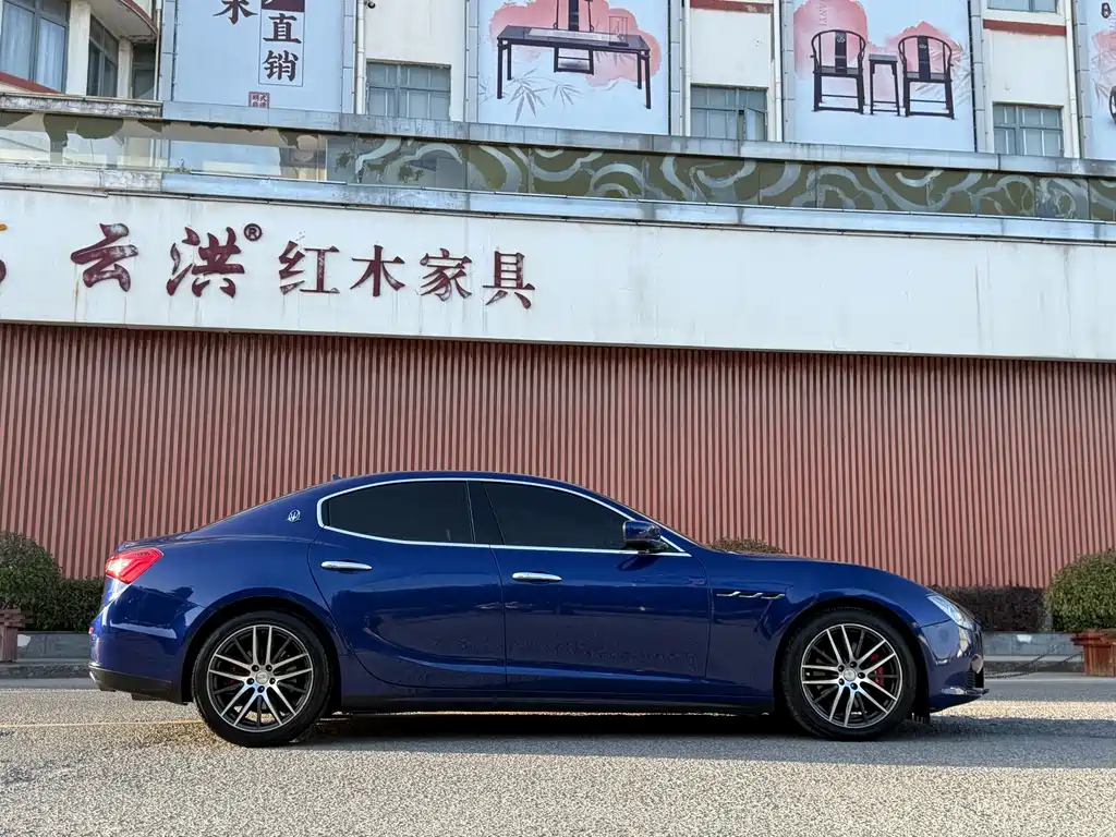 Maserati Ghibli 2016 — фото 6