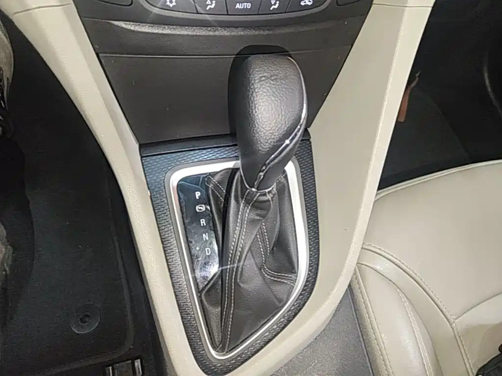 Buick Excelle 2020 — фото 14