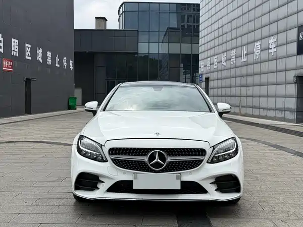 Mercedes-Benz C-Class 2020