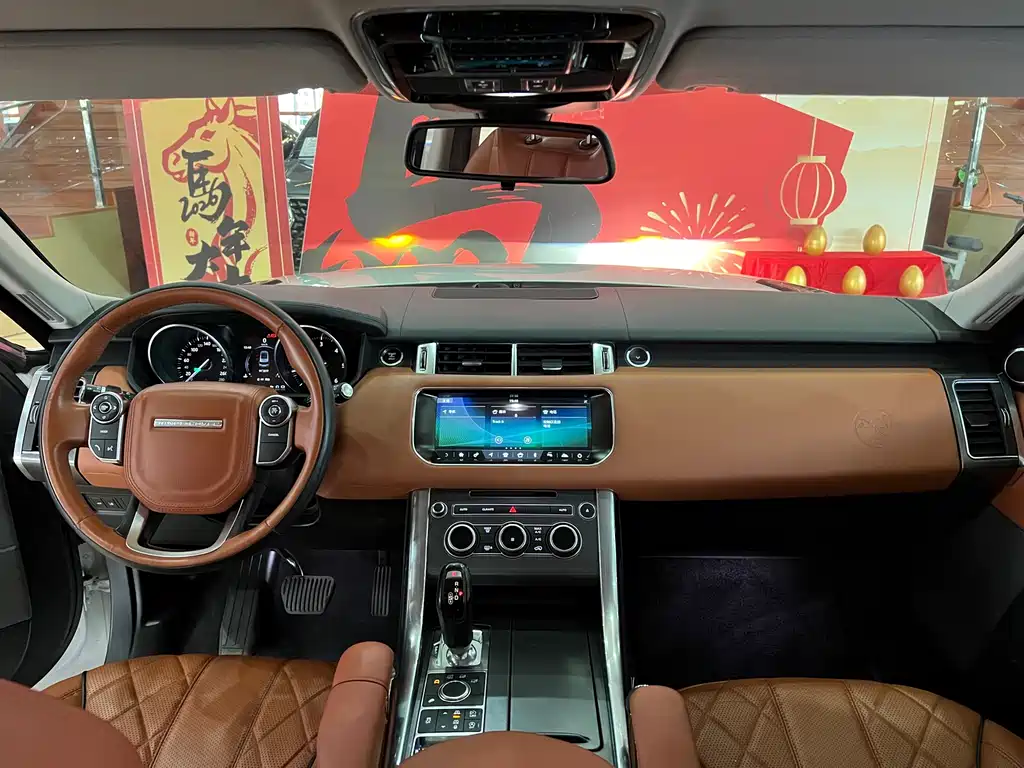 Land Rover Sport 2018 — фото 12