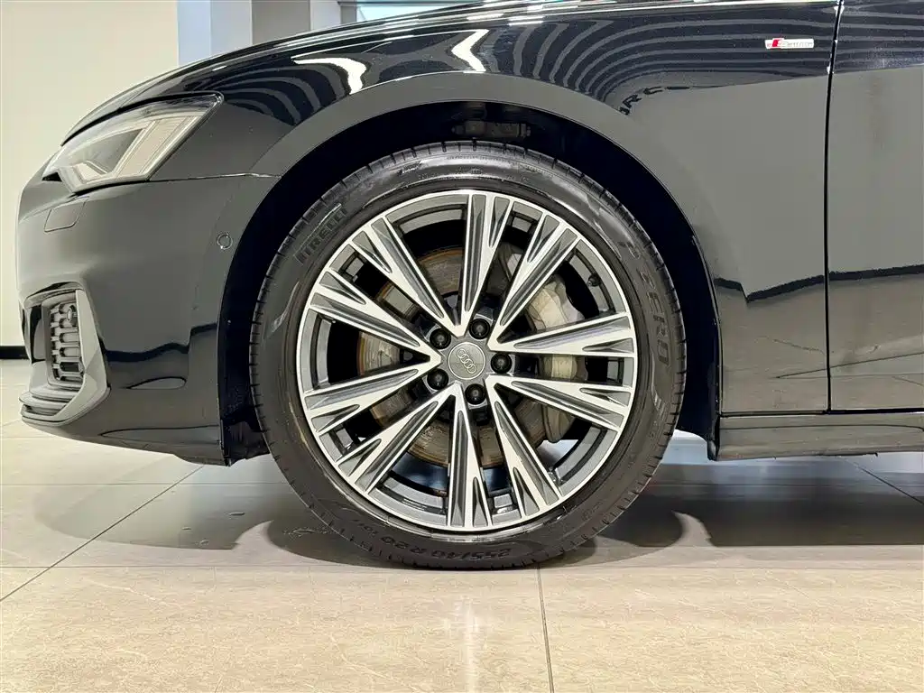Audi A6L 2021 — фото 10