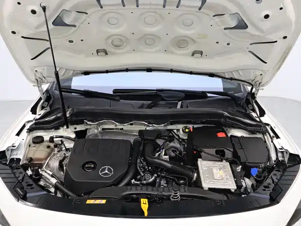 Mercedes-Benz GLA 2020