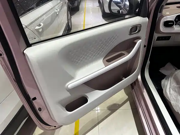 Geely Galaxy Panda 2025