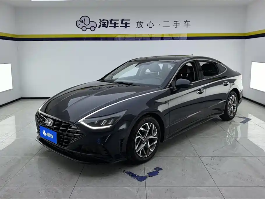 Hyundai Sonata 2021 — фото 1