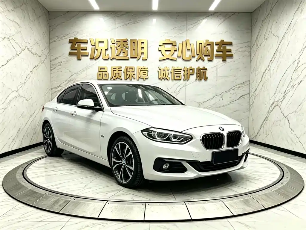 BMW 1 Series 2018 — фото 3
