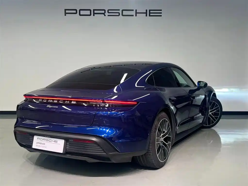 Porsche Taycan 2022 — фото 5