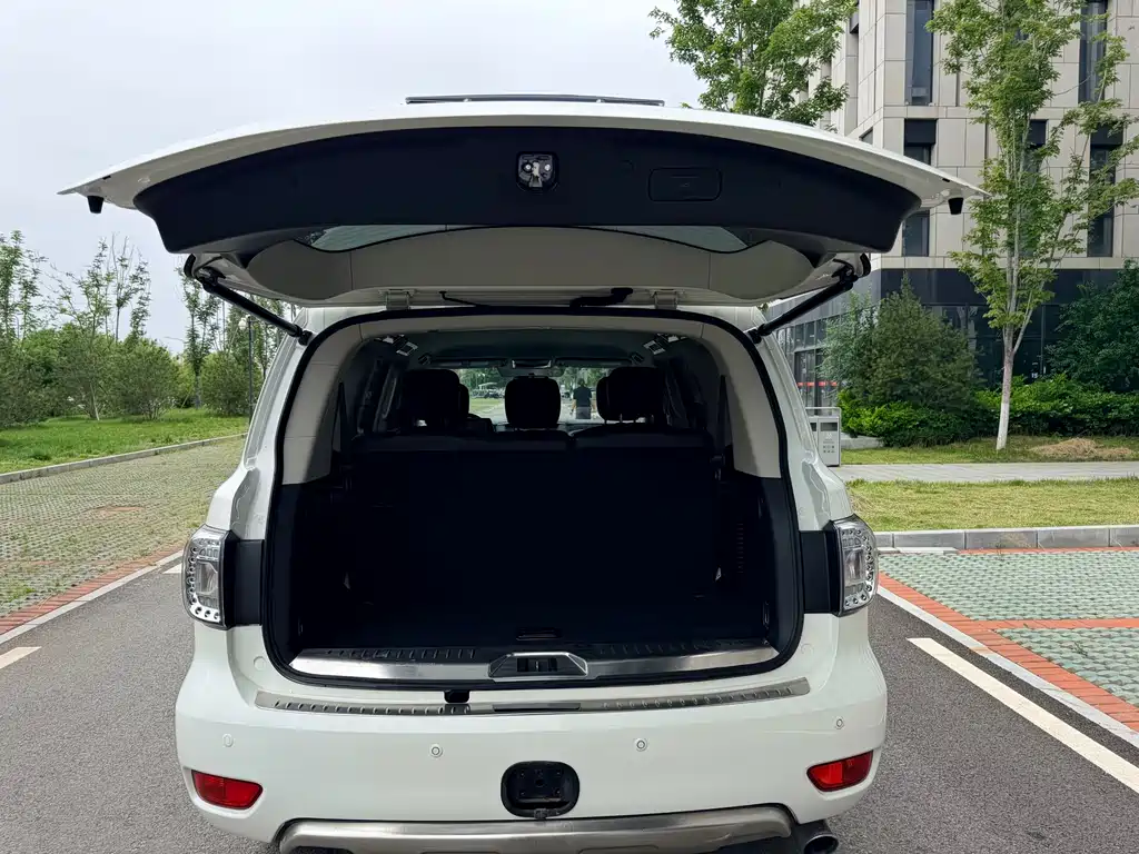 Nissan Patrol 2019 — фото 11