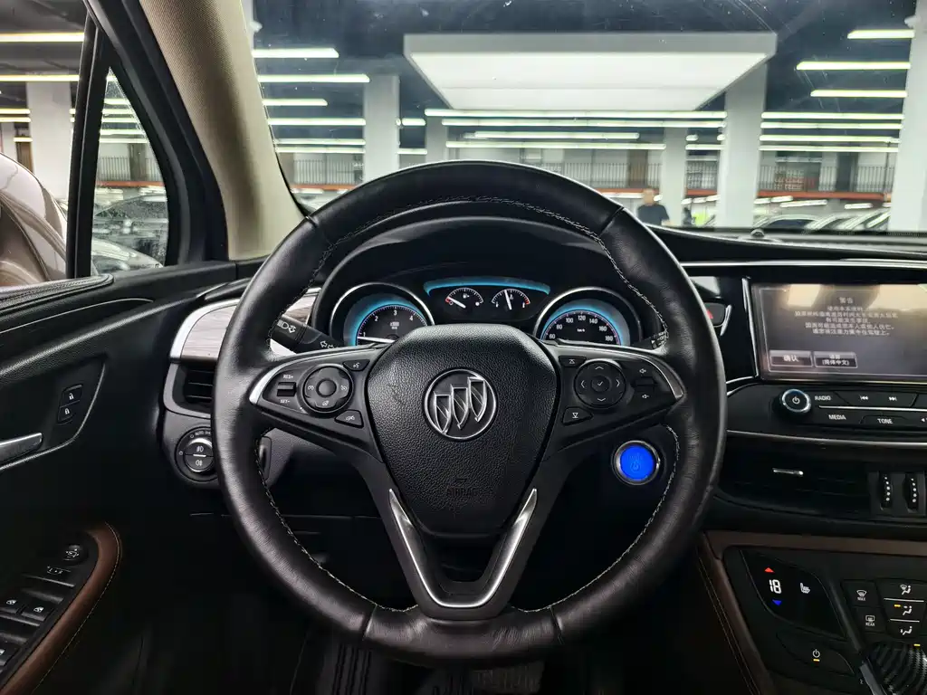 Buick Envision Plus 2016 — фото 8