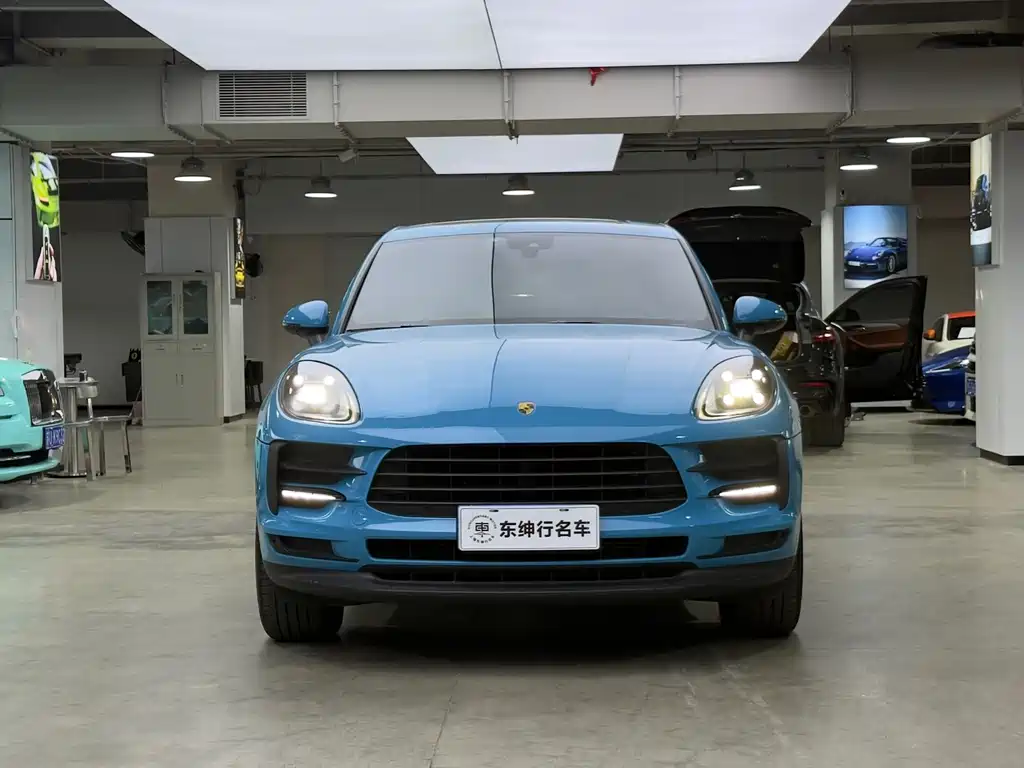Porsche Macan 2021 — фото 2