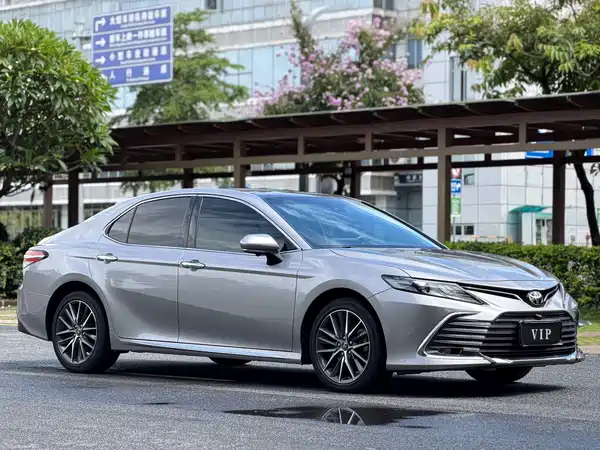 Toyota Camry 2023