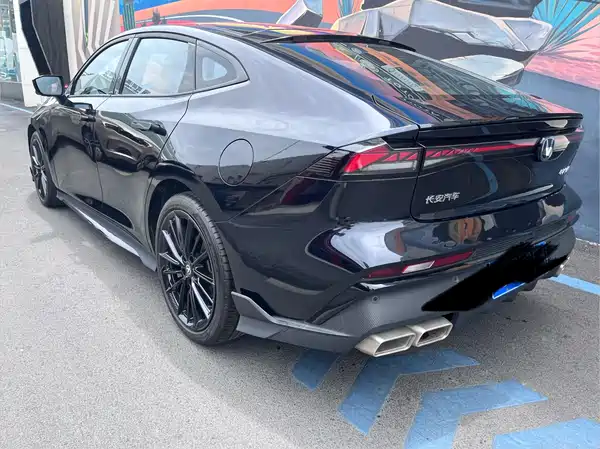 Changan UNI-V 2024