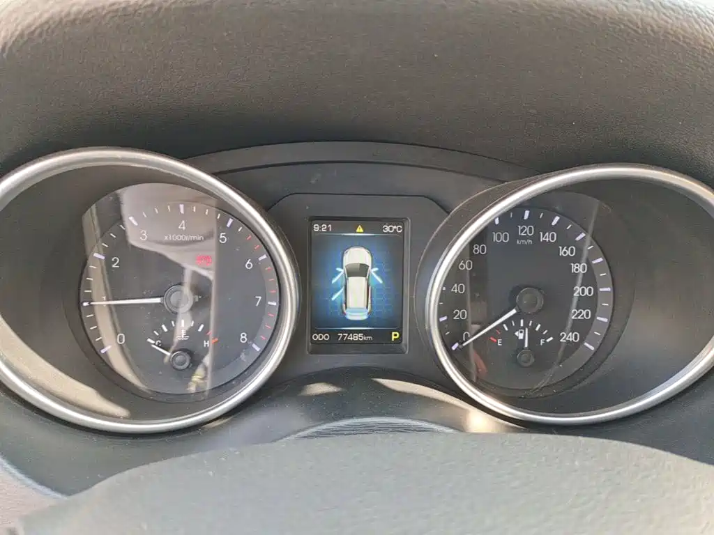 Haval H6 Coupe 2015 — фото 12