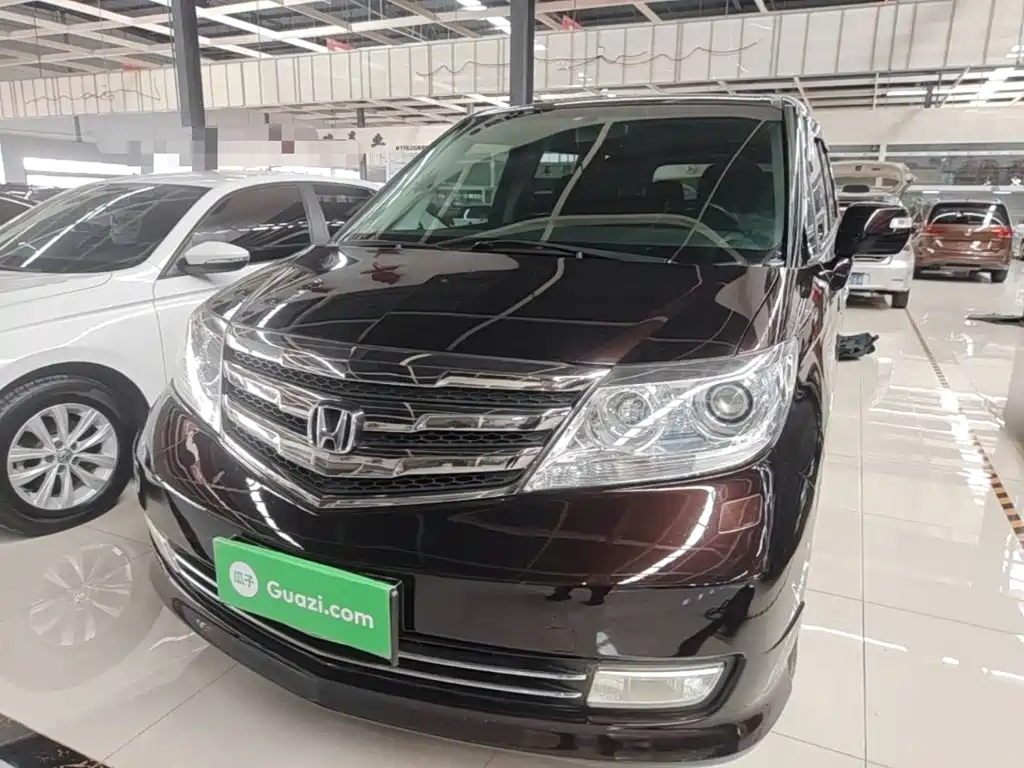 Honda Elysion 2015