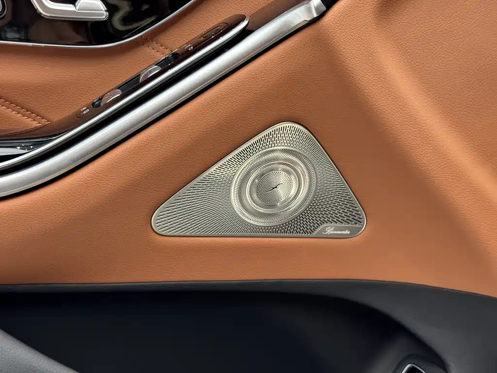 Mercedes-Benz S-Class 2024 — фото 16