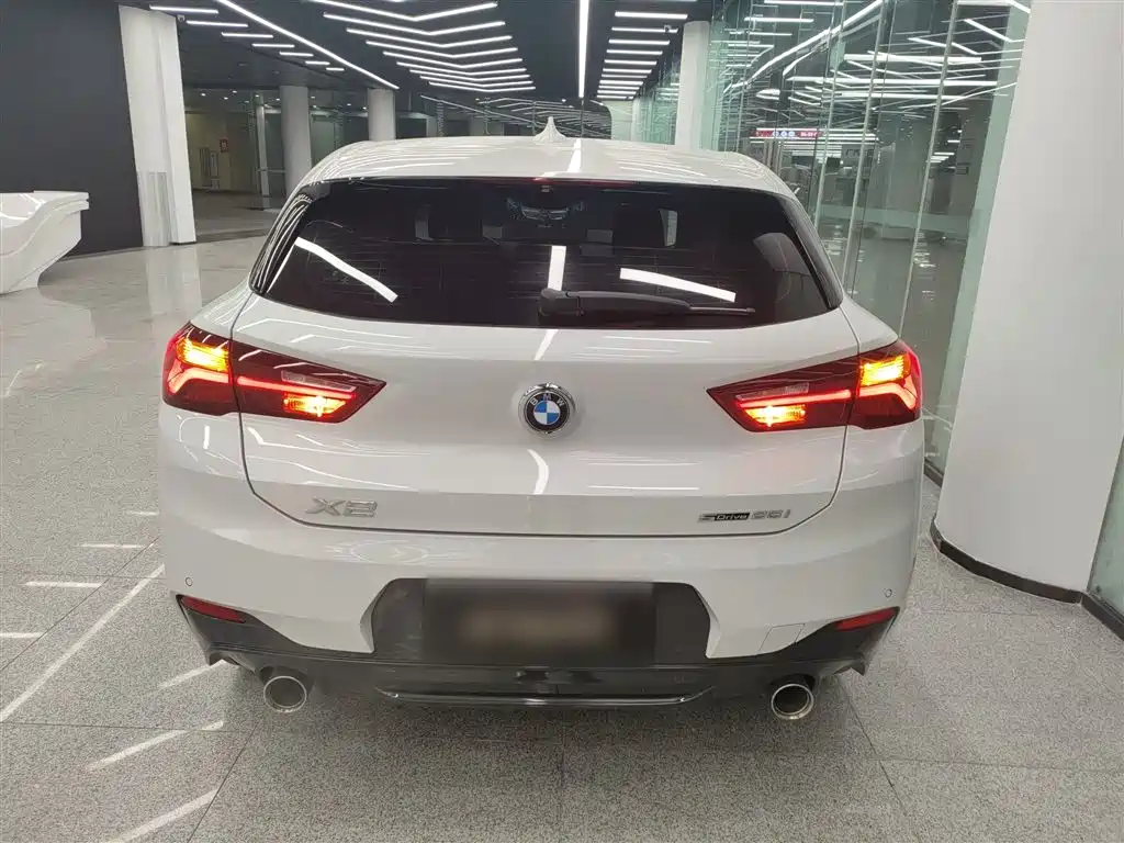 BMW X2 2022 — фото 4