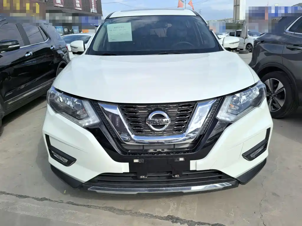 Nissan X-Trail 2018 — фото 2