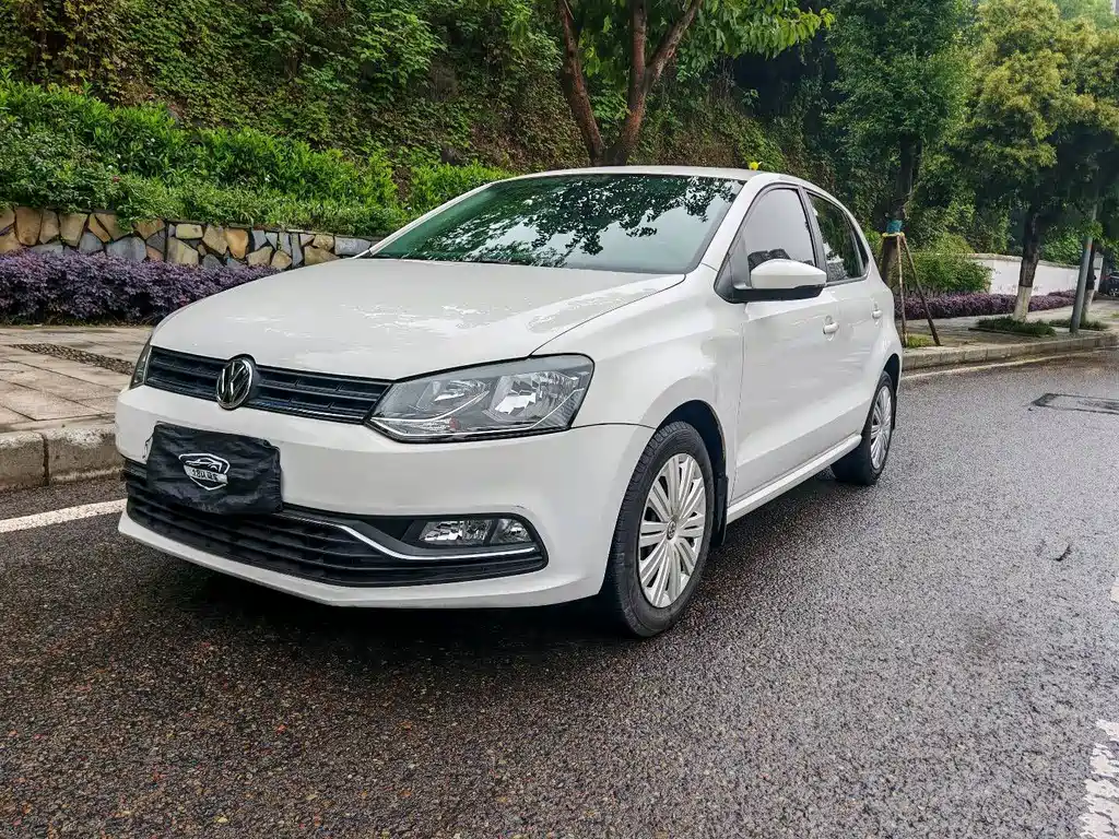 Volkswagen Polo 2017 — фото 1
