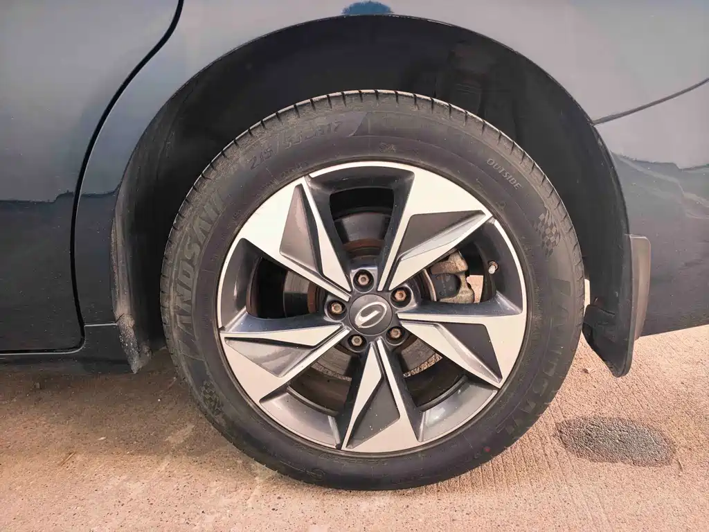 GAC Trumpchi M6 2022 — фото 39