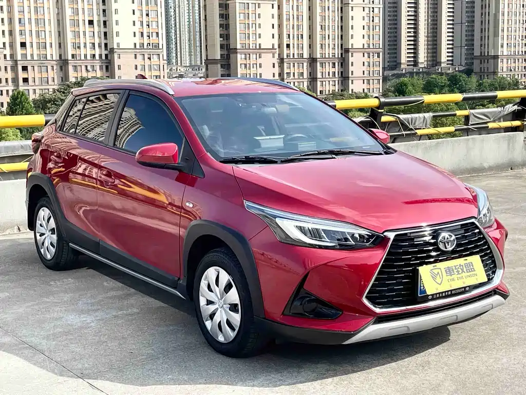 Toyota Yaris L 2022