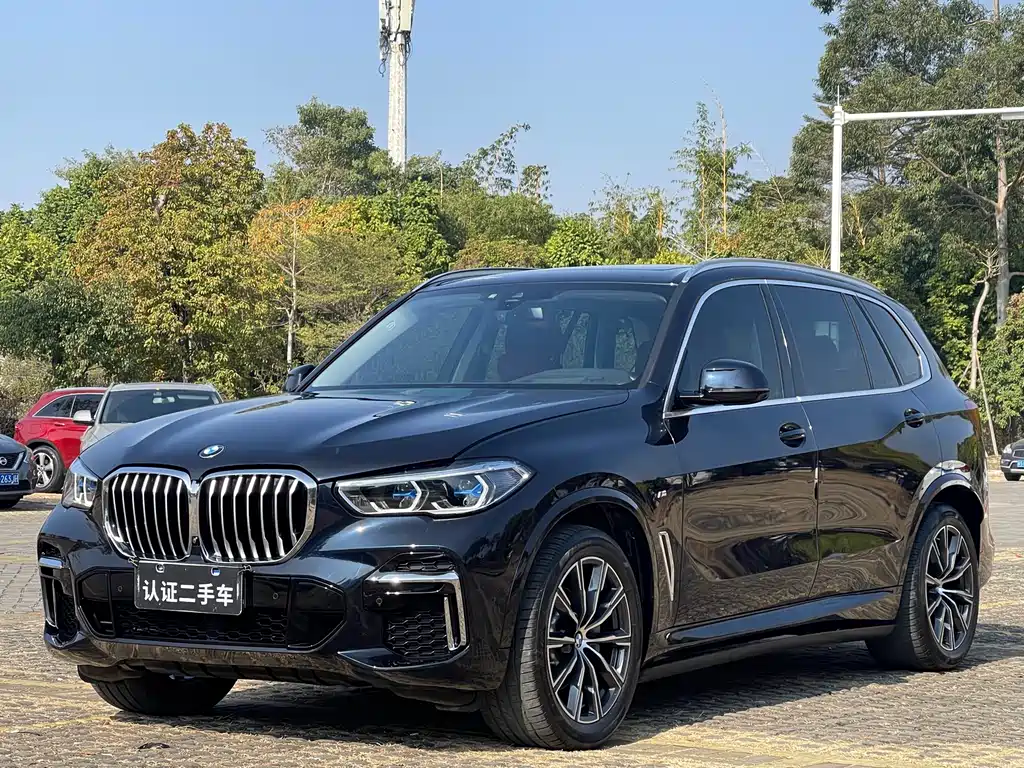 BMW X5 2023 — фото 1