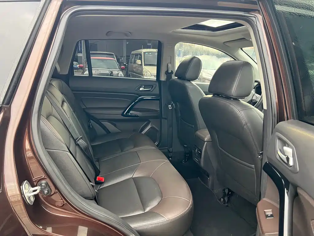 GAC Trumpchi GS4 2018 — фото 10