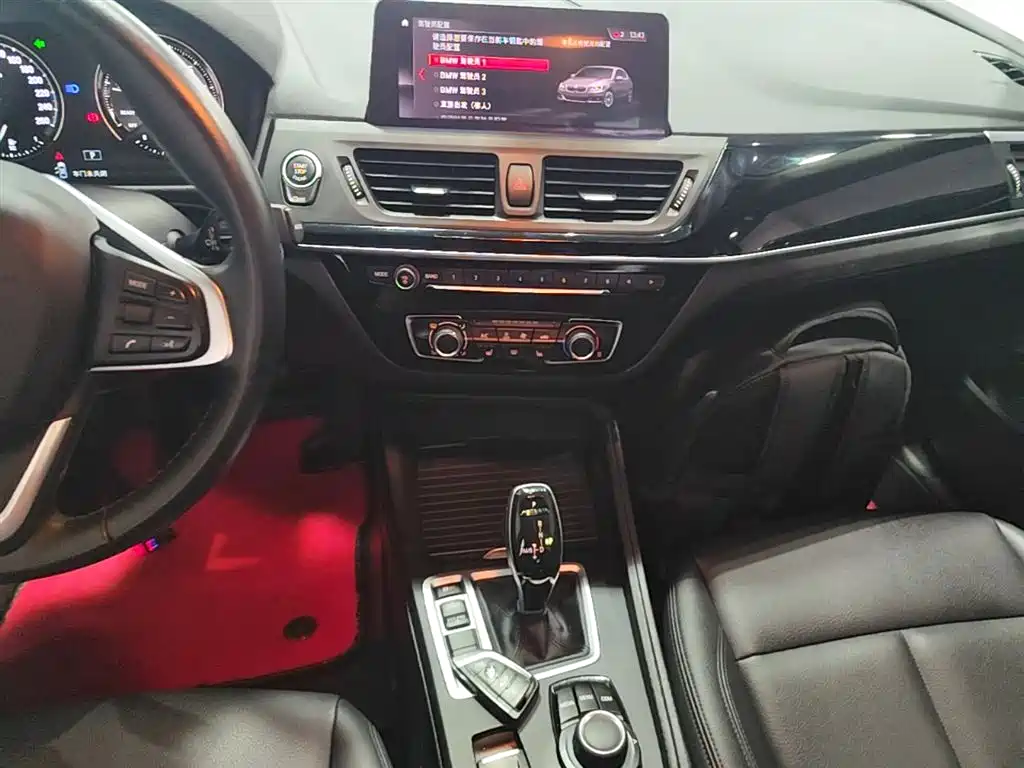 BMW 1 Series 2020 — фото 13