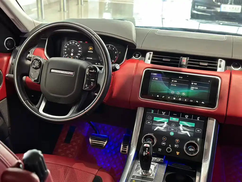 Land Rover Sport 2022 — фото 18
