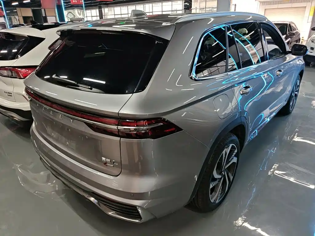 Geely Xingyue L 2025 — фото 7