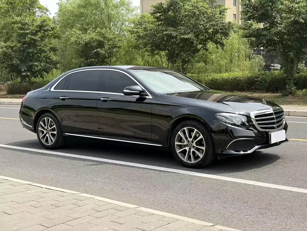 Mercedes-Benz E-Class 2018 — фото 2
