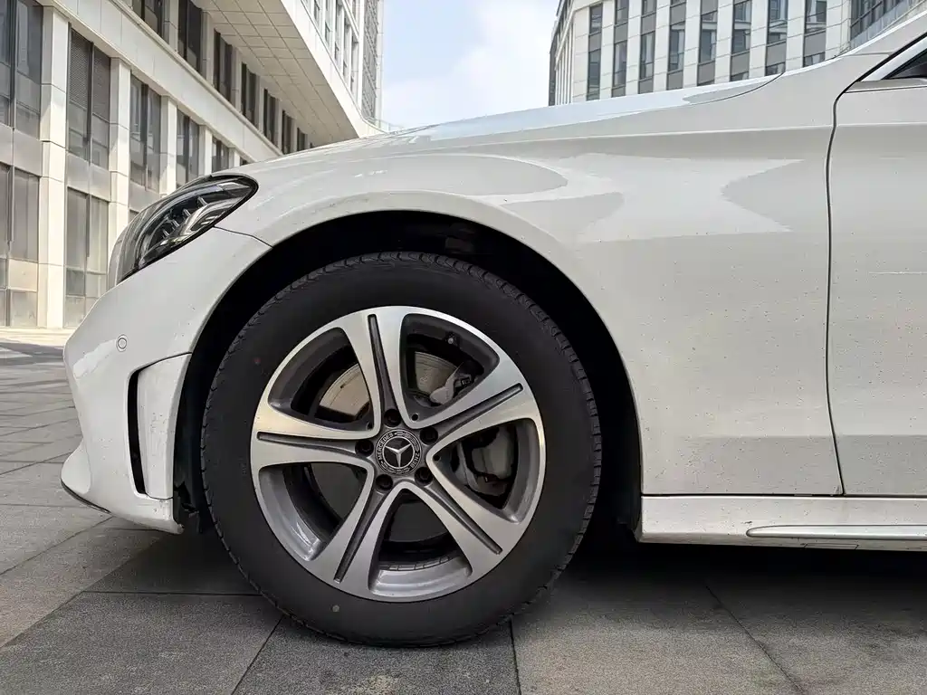 Mercedes-Benz C-Class 2020 — фото 6