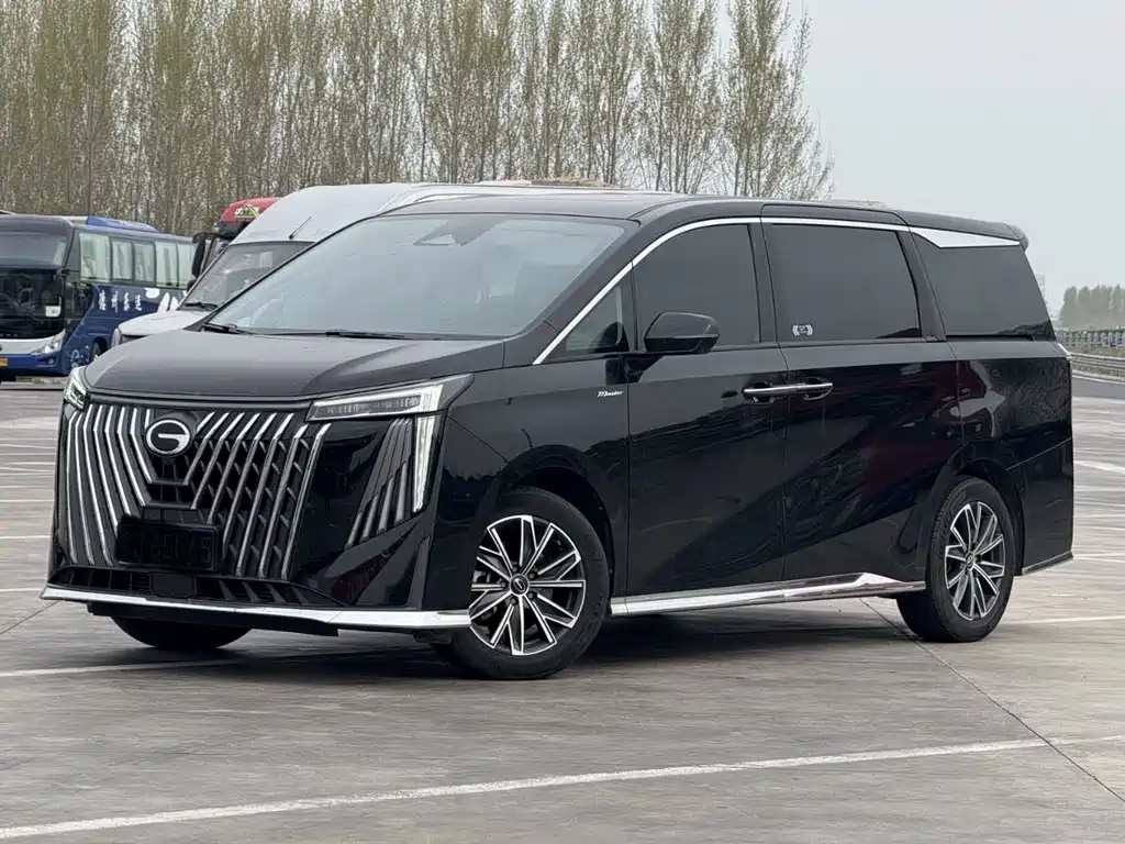 GAC Motor Trumpchi M8 2024 — фото 1