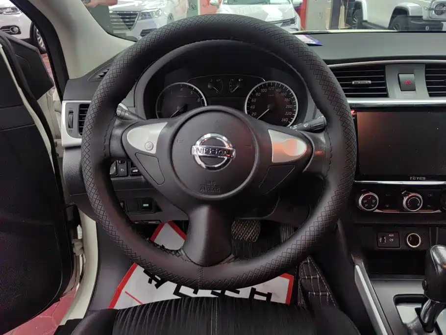 Nissan Sylphy 2019 — фото 15