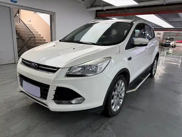 Ford Kuga 2015