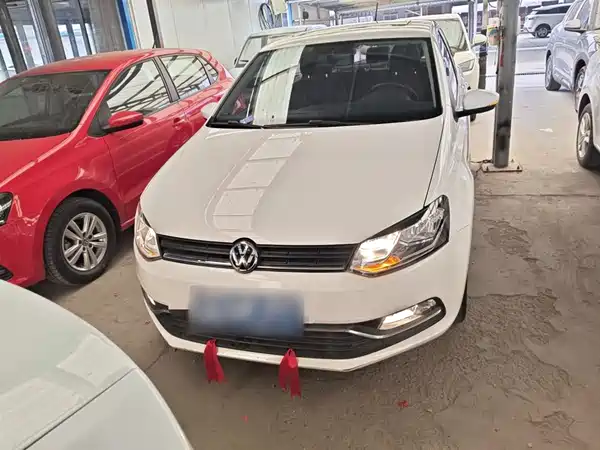 Volkswagen Polo 2016