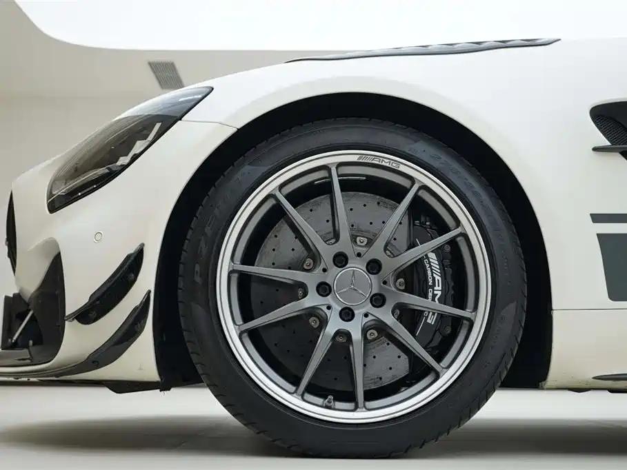 Mercedes-Benz AMG GT 2020 — фото 13