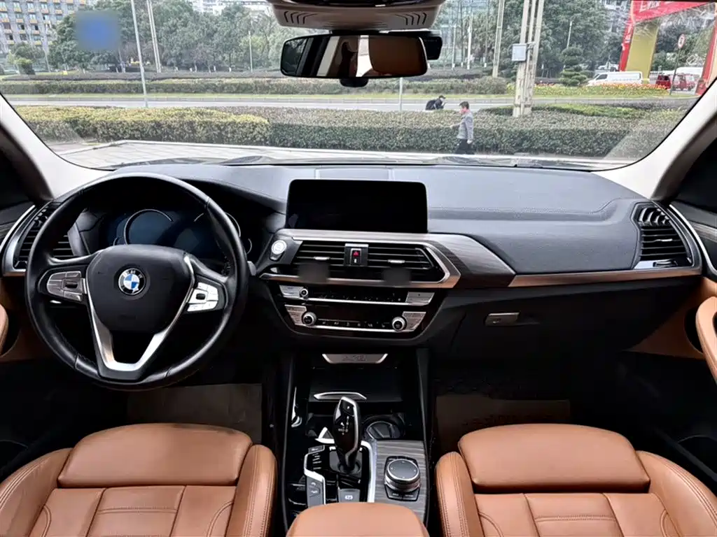 BMW X3 2019 — фото 8
