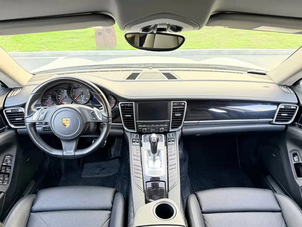 Porsche Panamera 2016 — фото 8