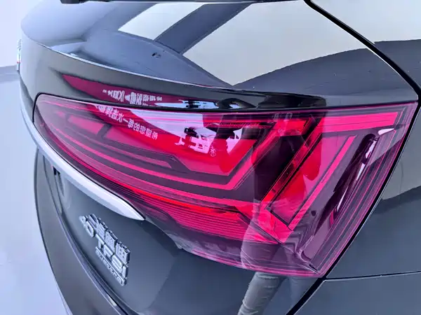 Audi Q5L 2022