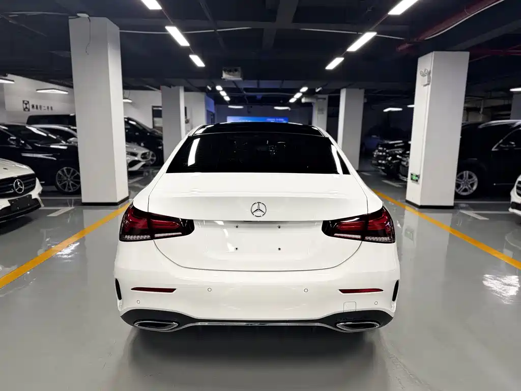 Mercedes-Benz A-Class 2022 — фото 8