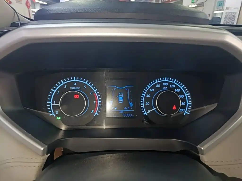 BAIC Changhe M70 2017 — фото 12