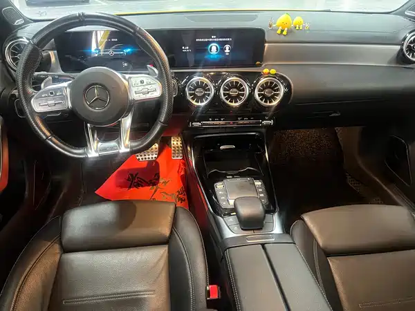 Mercedes-Benz A-Class AMG 2021