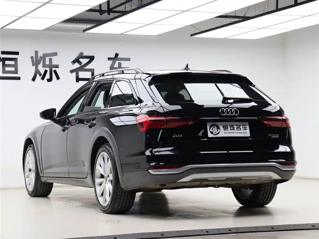Audi A6 2021 — фото 24