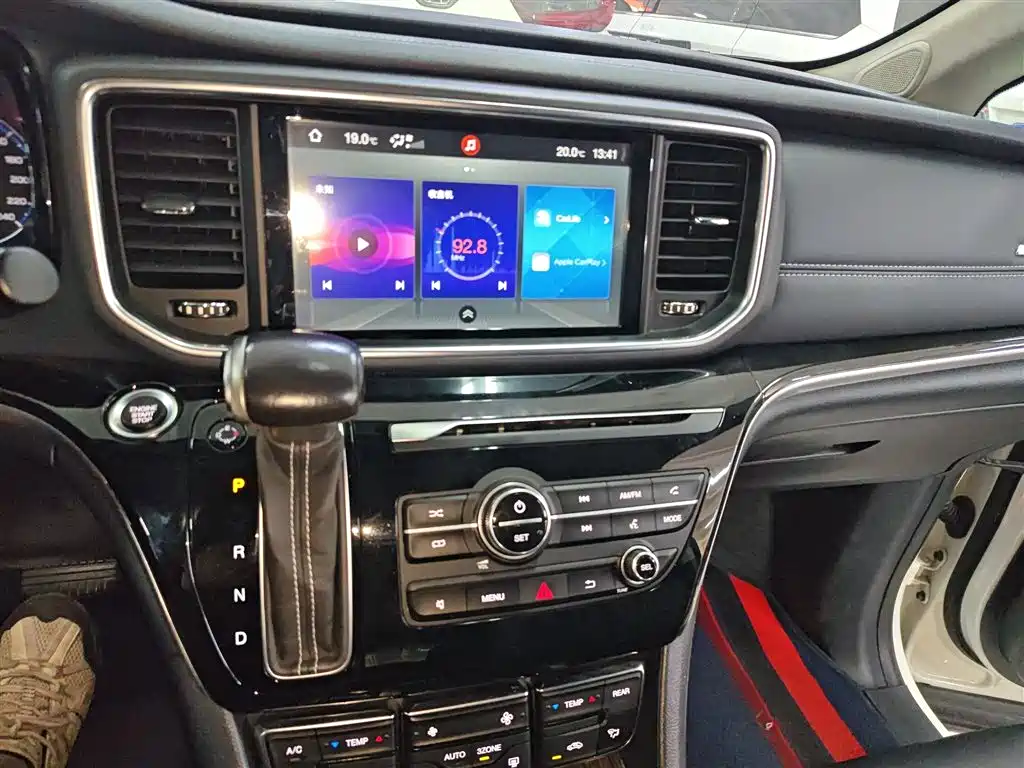 GAC Motor Trumpchi M8 2020 — фото 9