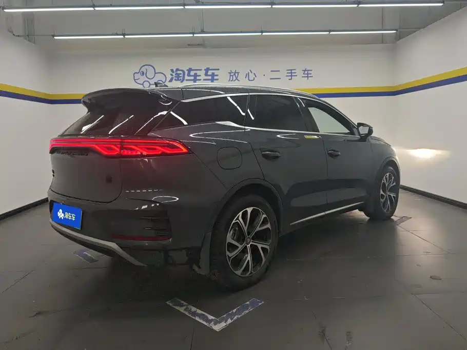 BYD Tang New Energy 2025 — фото 3