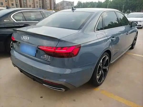 Audi A4L 2022